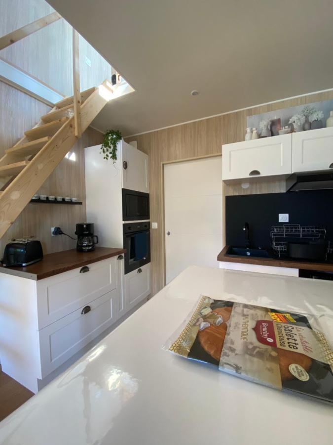The Wood House, classée 2 **, Charente Maritime. Plassay Extérieur photo